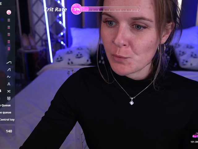 MaribelRiver live cam on BongaCams