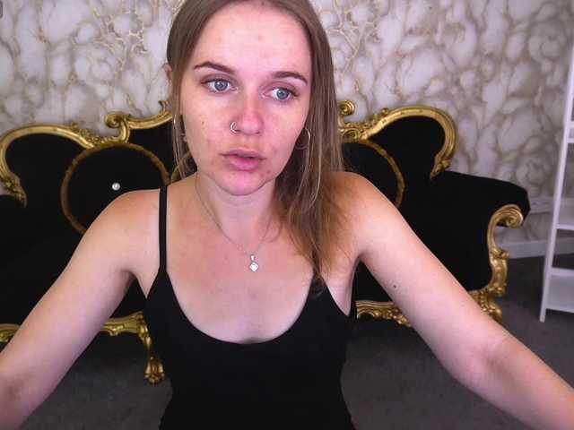 MaribelRiver live webcam show