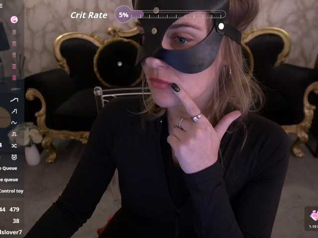MaribelRiver live cam on BongaCams