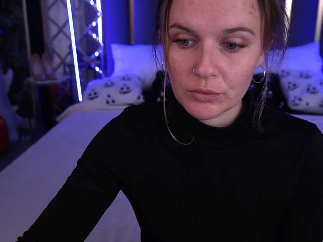 MaribelRiver live cam on BongaCams