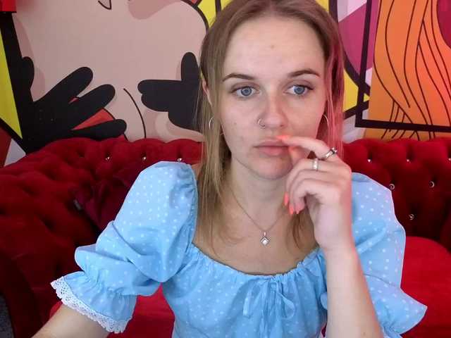 MaribelRiver live cam on BongaCams