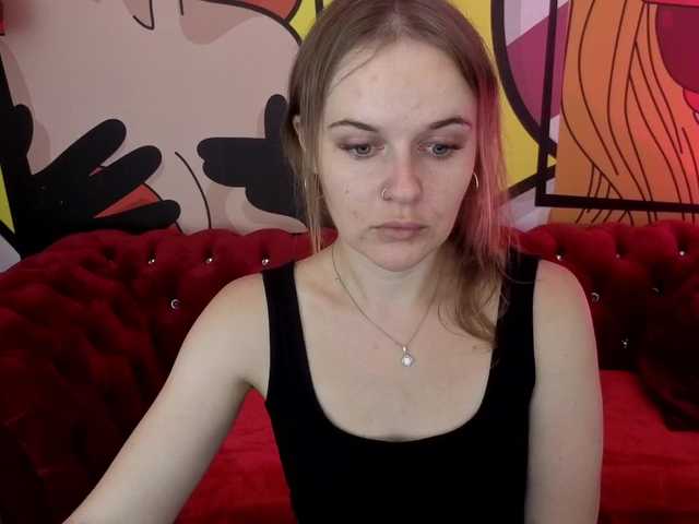 MaribelRiver live cam on BongaCams