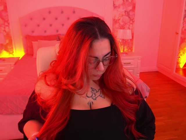 AmazonkaStarrr live cam