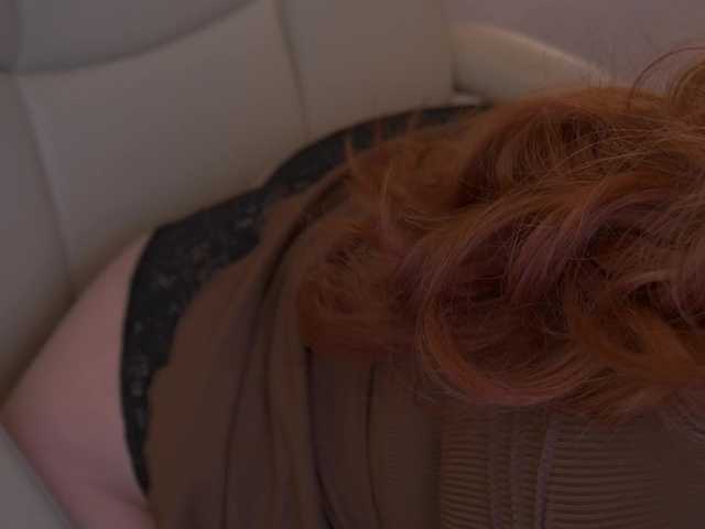 AmazonkaStarrr's BongaCams show and profile