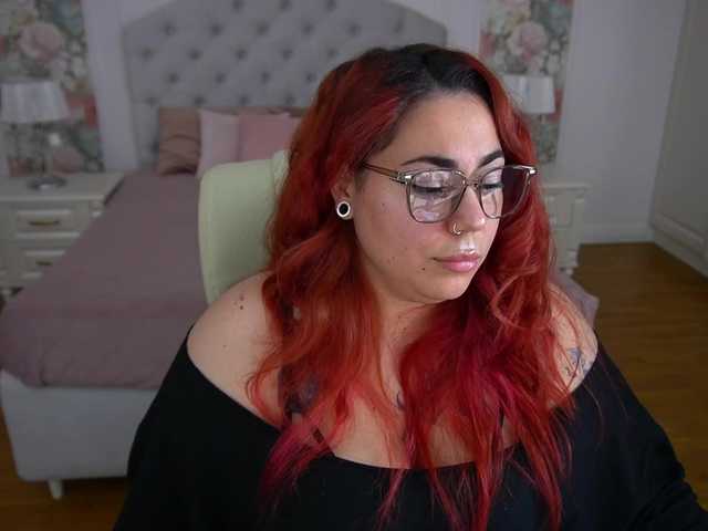 AmazonkaStarrr live cam on BongaCams