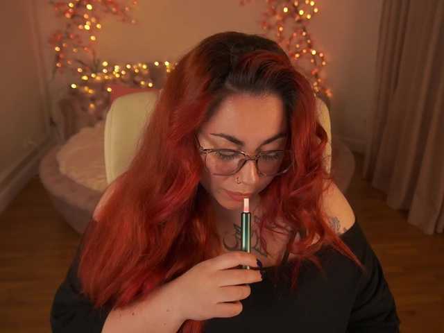 AmazonkaStarrr live cam on BongaCams