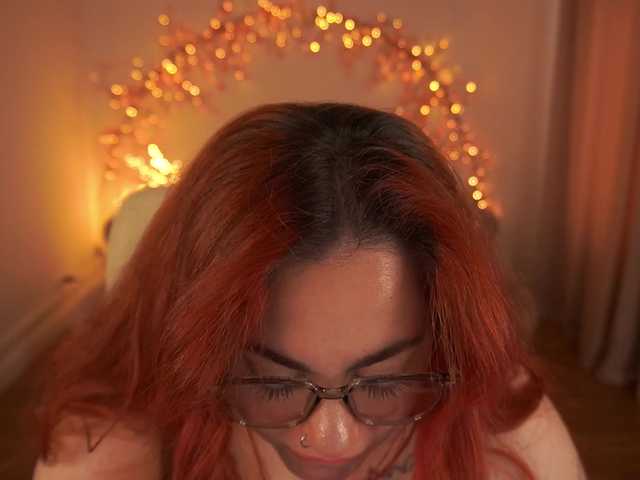 AmazonkaStarrr live cam on BongaCams