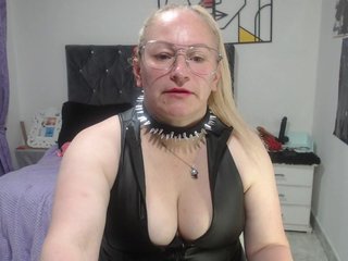 emperatrizfuckass