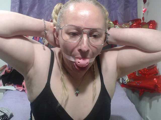 emperatrizfuckass