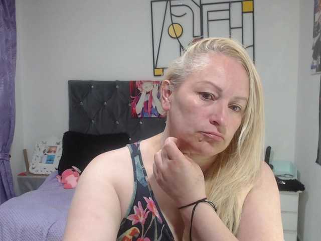 emperatrizfuckass