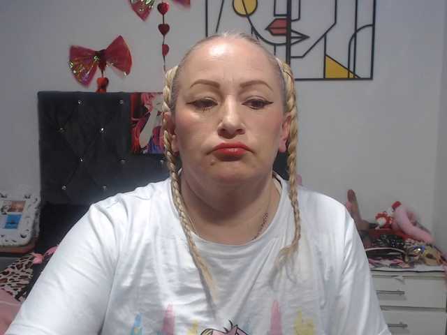 emperatrizfuckass
