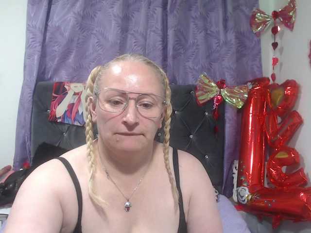 emperatrizfuckass