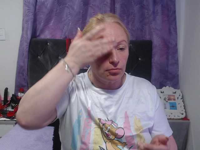 emperatrizfuckass