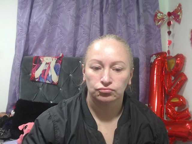 emperatrizfuckass live cam preview