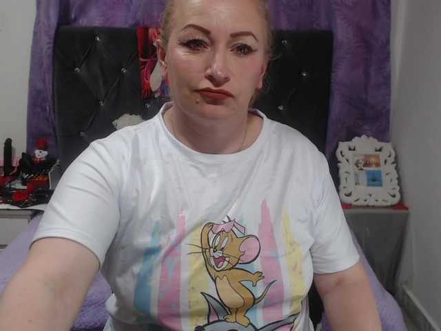 emperatrizfuckass