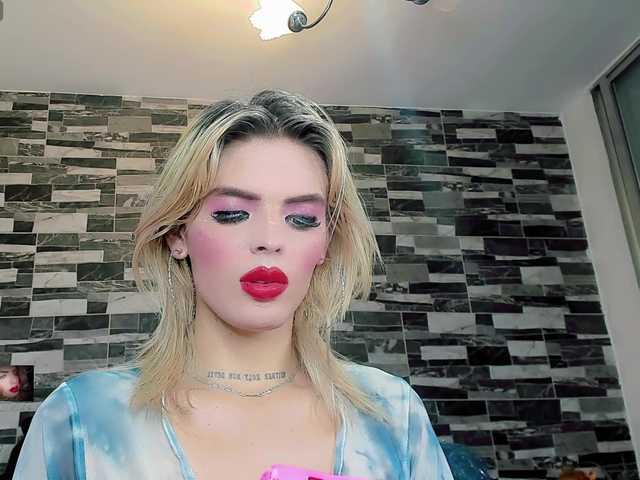 Femboy-hot
