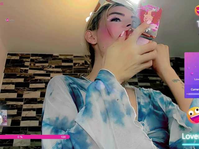 femboy_exotic live webcam show