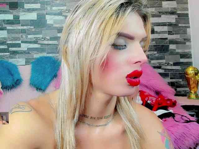 femboy-hot Sex Cam Show