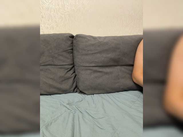 Sweet775 live cam on BongaCams
