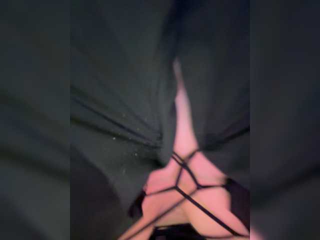 Sweet775 live cam on BongaCams