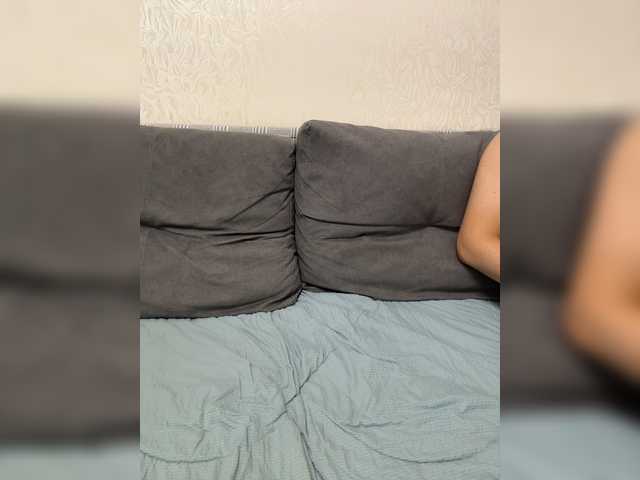 Sweet775 live cam on BongaCams