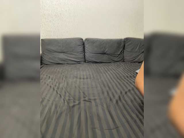 Sweet775 live cam on BongaCams