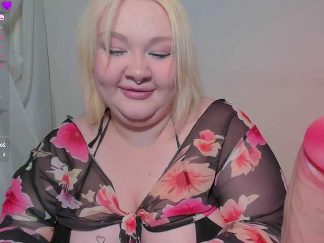 LilyBell live cam on BongaCams