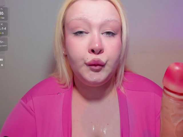 LilyBell live cam