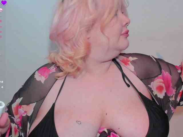 LilyBell Sex Cam Show