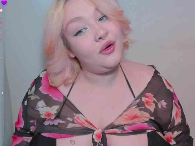 LilyBell Sex Cam Show