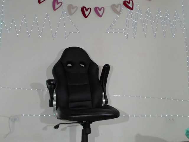Japonesahot01 live cam on BongaCams