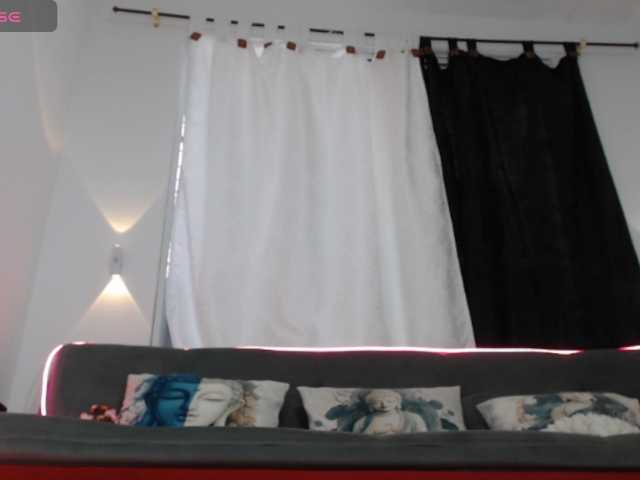 Japonesahot01 live cam on BongaCams
