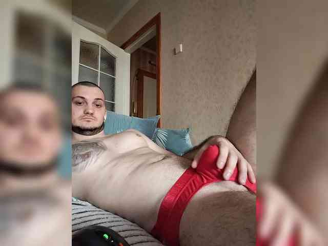 Maks1997b Sex Cam Show