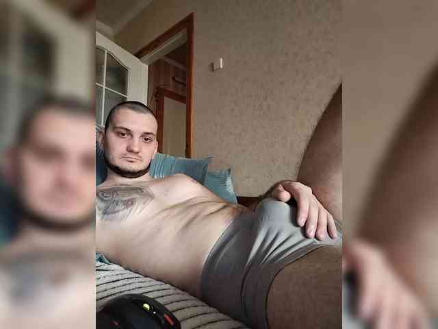 Maks1997b Sex Cam Show