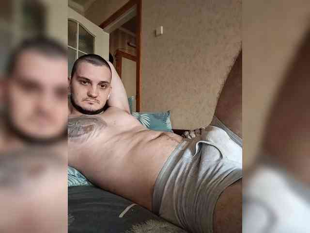 Maks1997b Sex Cam Show