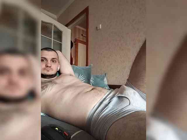 Maks1997b Sex Cam Show