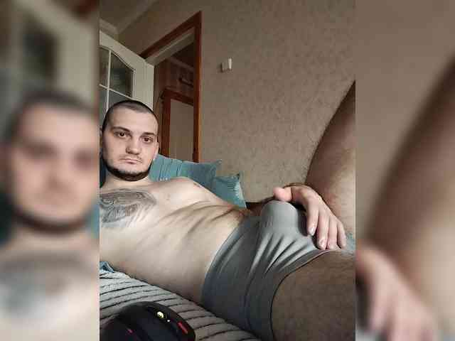 Maks1997b Sex Cam Show