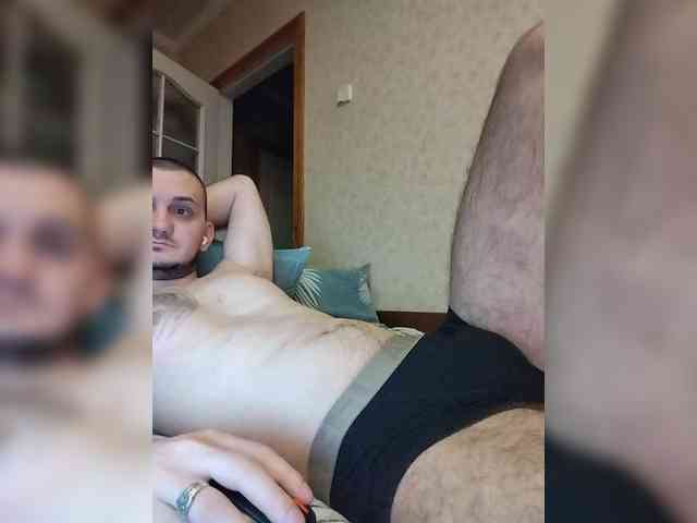 Maks1997b Sex Cam Show