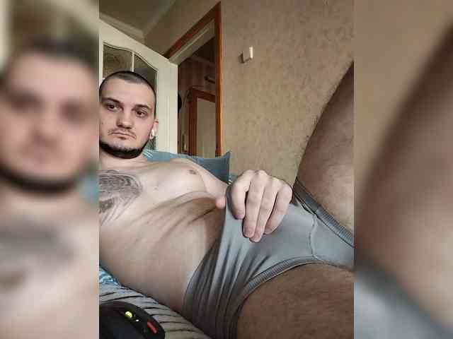 Maks1997b Sex Cam Show