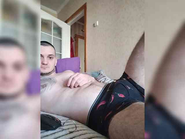 Maks1997b Sex Cam Show