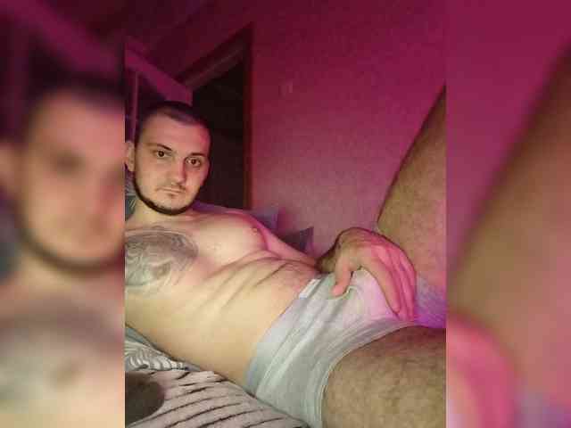 Maks1997b Sex Cam Show