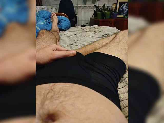 Maks1997b Live Webcam on BongaCams