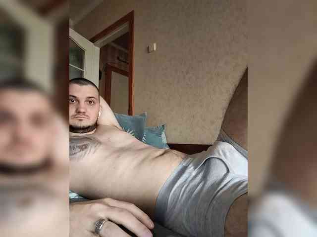 Maks1997b Sex Cam Show
