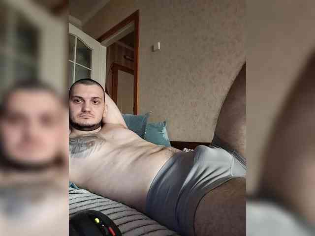 Maks1997b Sex Cam Show