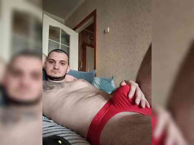 Maks1997b Sex Cam Show