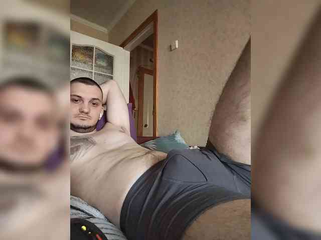 Maks1997b Sex Cam Show