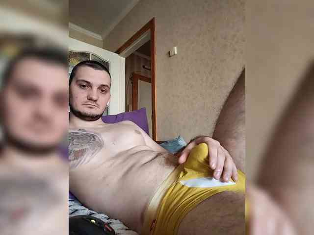 Maks1997b Sex Cam Show