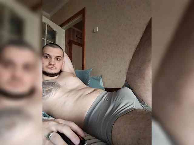 Maks1997b Sex Cam Show