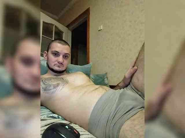 Maks1997b Sex Cam Show