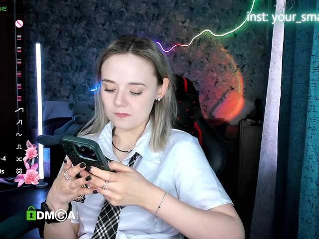 your-small-bunny live cam on BongaCams